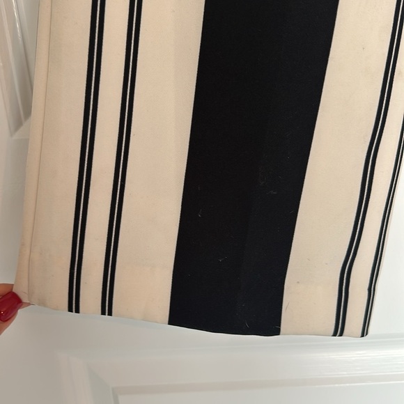INC women’s wide leg size 0 Black and white striped lined pants - Picture 7 of 11